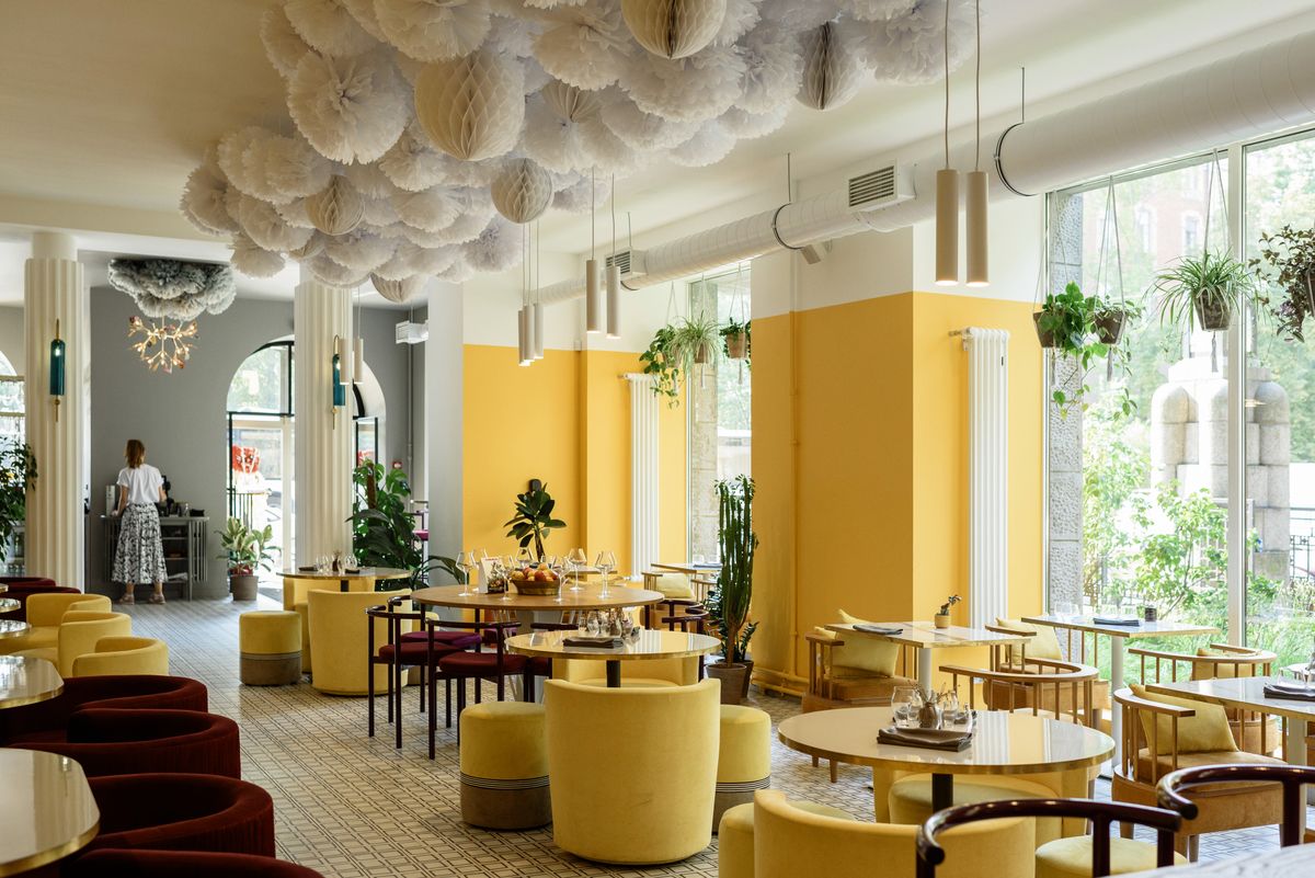 Cafe & Restaurant Design example